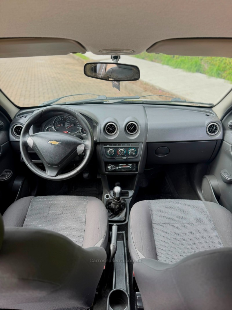 CELTA 1.0 MPFI SPIRIT 8V FLEX 4P MANUAL - 2015 - VENâNCIO AIRES