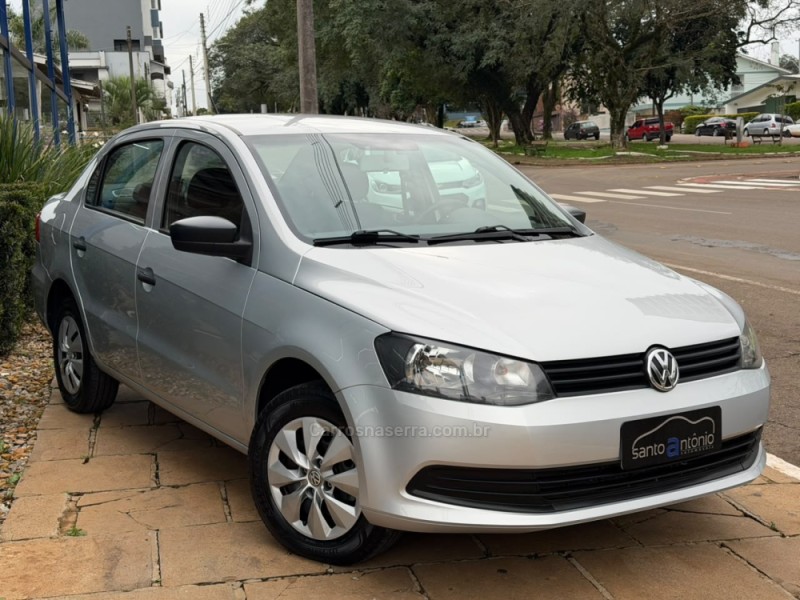 VOYAGE 1.0 MI TRENDLINE 8V FLEX 4P MANUAL - 2015 - LAGOA VERMELHA