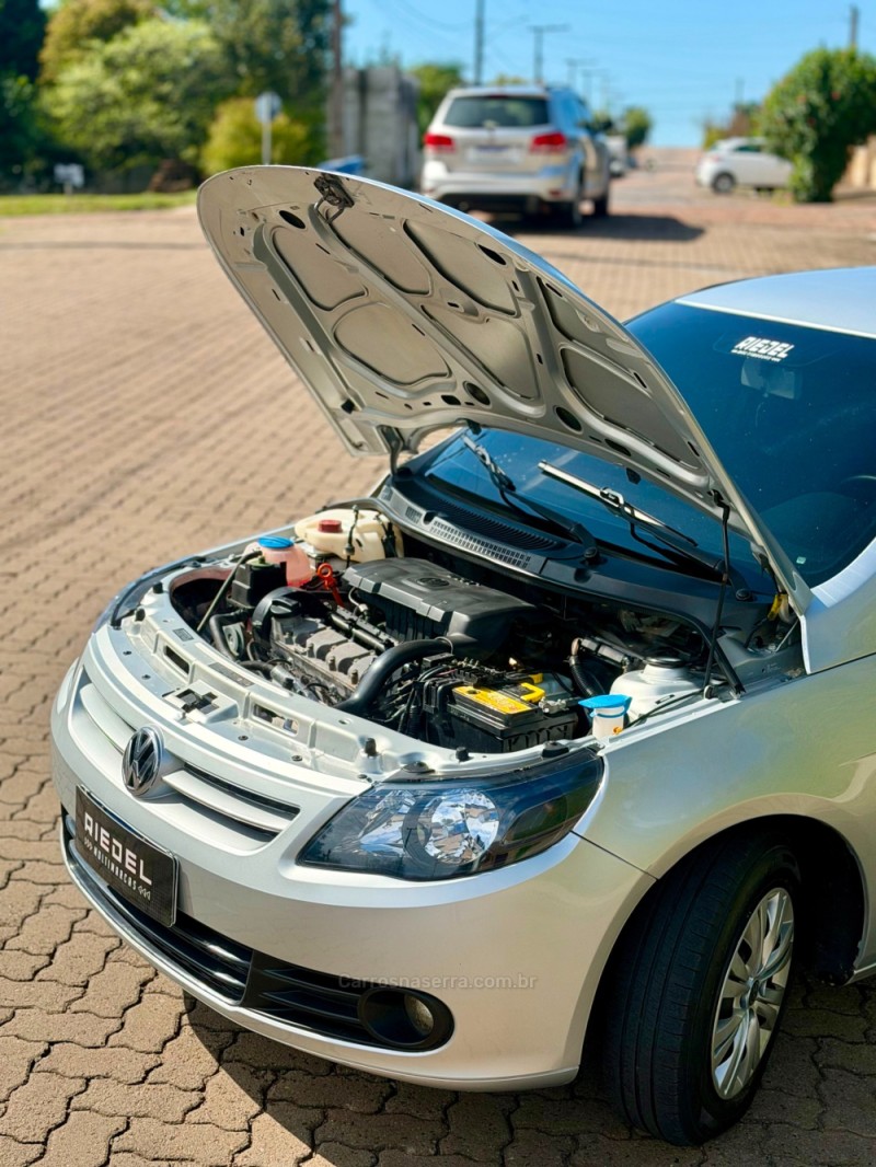 GOL 1.0 8V I-TRED FLEX 4P MANUAL - 2013 - VENâNCIO AIRES