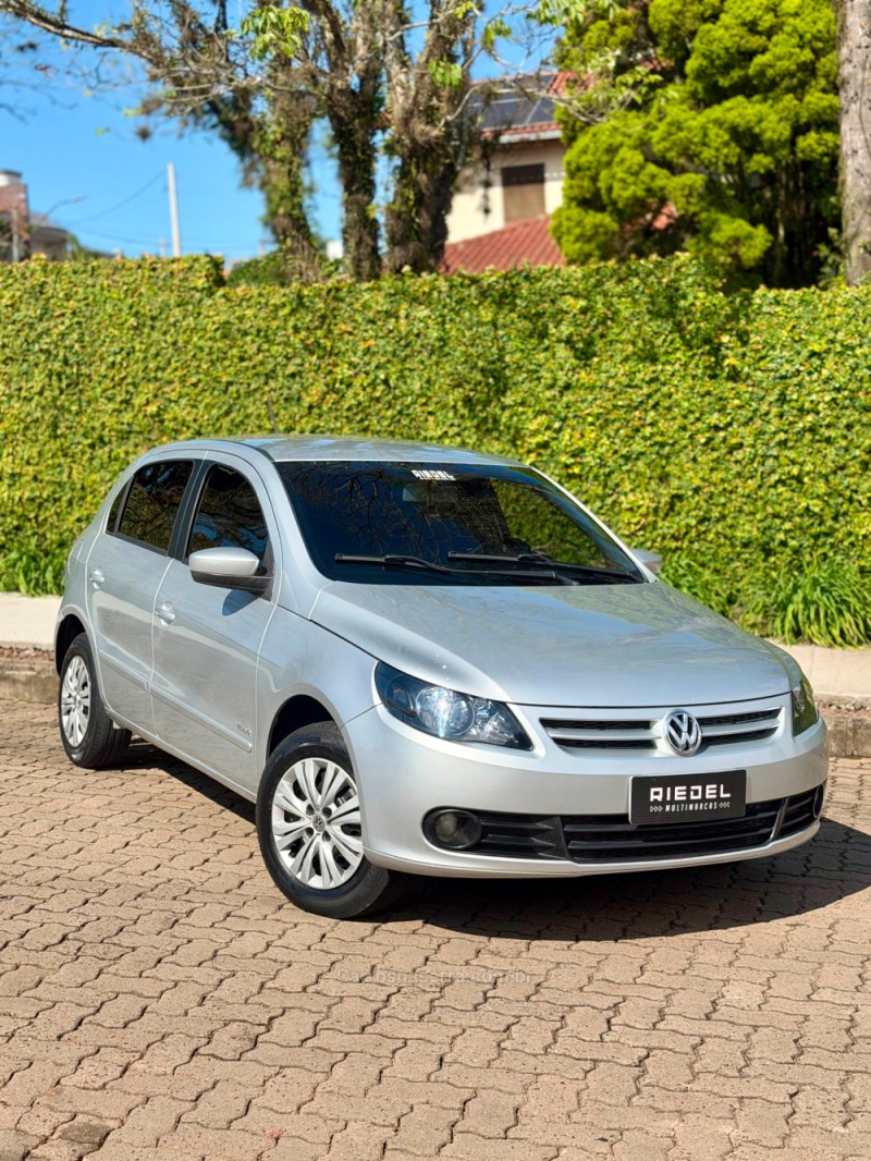 GOL 1.0 8V I-TRED FLEX 4P MANUAL - 2013 - VENâNCIO AIRES