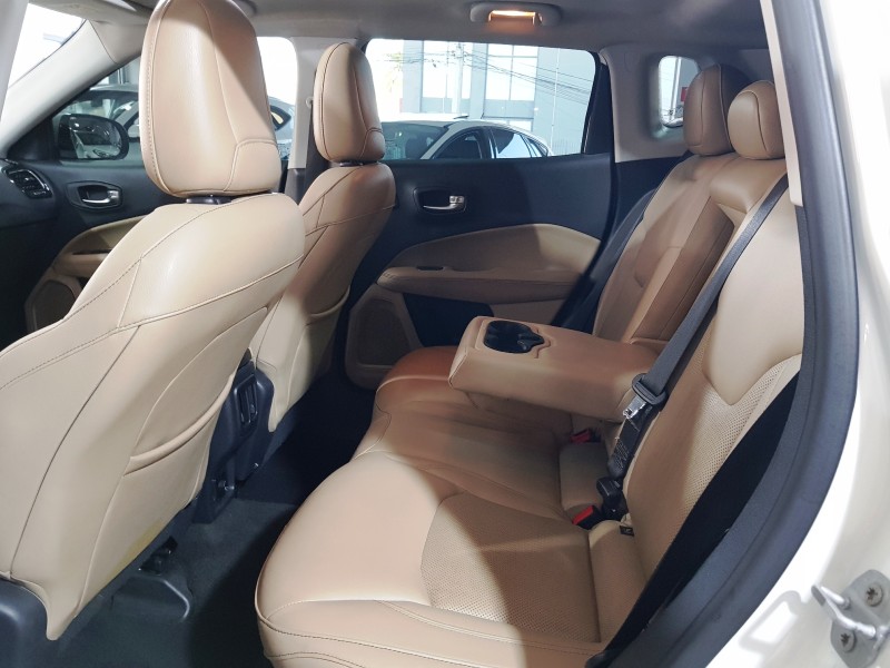 COMPASS 2.0 16V FLEX LIMITED AUTOMÁTICO - 2018 - CAXIAS DO SUL