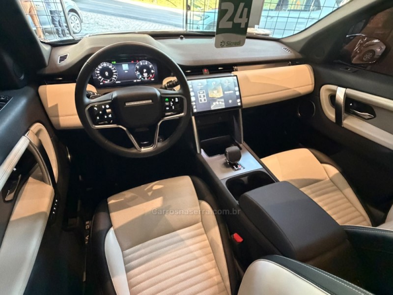 DISCOVERY SPORT 2.0 P250 R-DYNAMIC SE TURBO FLEX 4P AUTOMÁTICO - 2024 - CAXIAS DO SUL