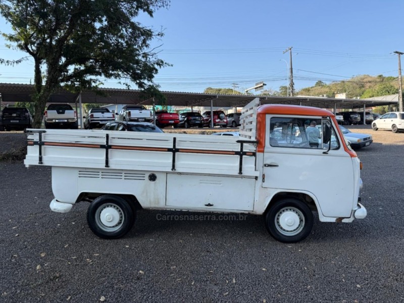 KOMBI 1.6 MI PICK-UP CS 8V GASOLINA 2P MANUAL - 1994 - IVOTI