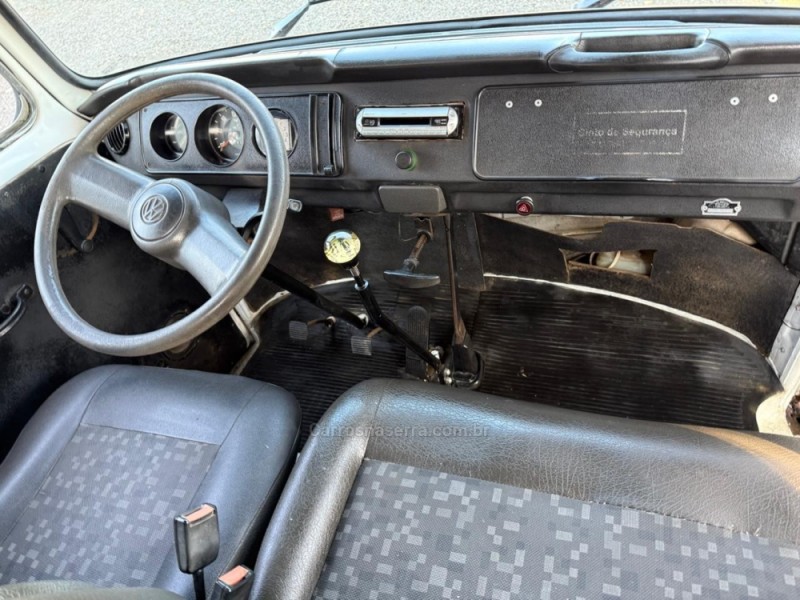 KOMBI 1.6 MI PICK-UP CS 8V GASOLINA 2P MANUAL - 1994 - IVOTI