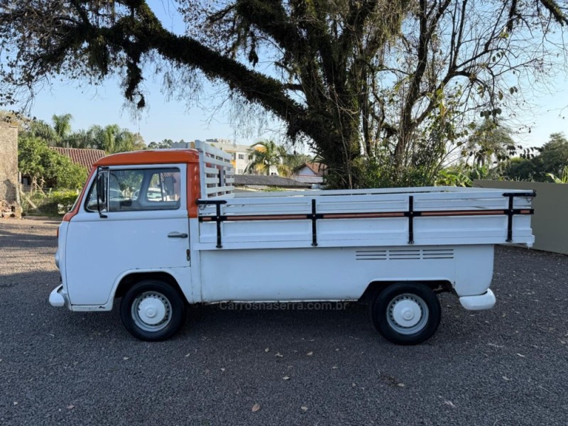 KOMBI 1.6 MI PICK-UP CS 8V GASOLINA 2P MANUAL - 1994 - IVOTI
