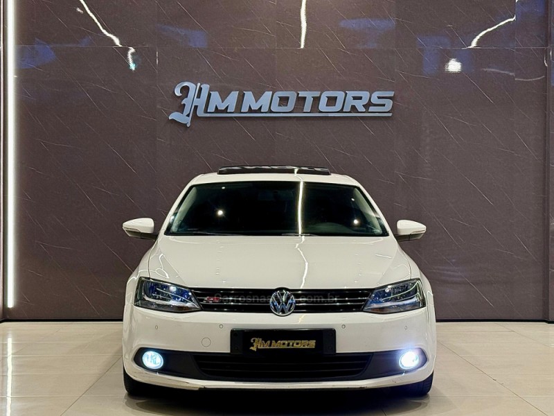 JETTA 2.0 COMFORTLINE FLEX 4P TIPTRONIC - 2013 - CAXIAS DO SUL