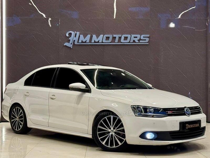 JETTA 2.0 COMFORTLINE FLEX 4P TIPTRONIC - 2013 - CAXIAS DO SUL