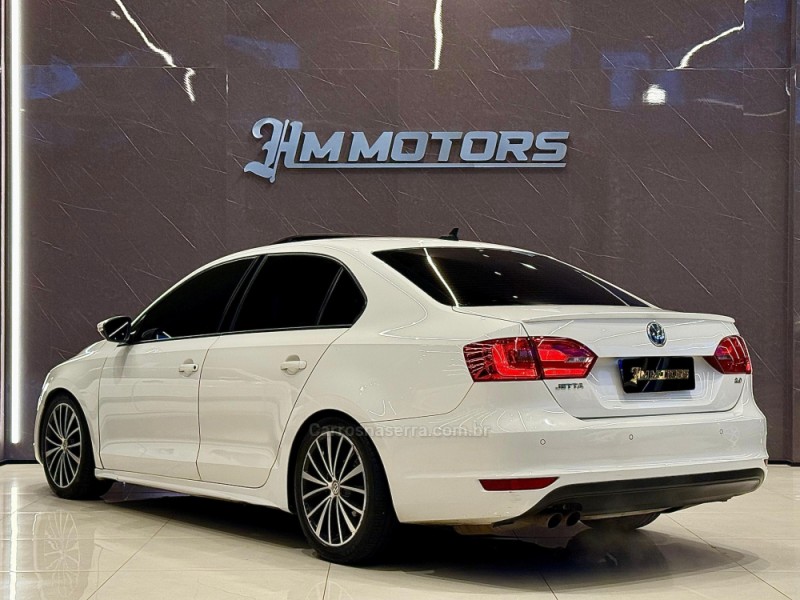 JETTA 2.0 COMFORTLINE FLEX 4P TIPTRONIC - 2013 - CAXIAS DO SUL