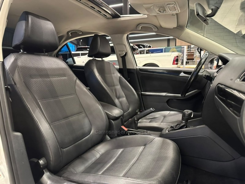 JETTA 2.0 COMFORTLINE FLEX 4P TIPTRONIC - 2013 - CAXIAS DO SUL