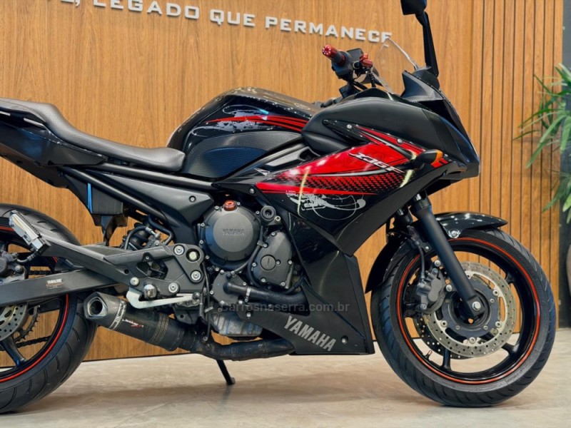 XJ6 F ABS - 2012 - NOVO HAMBURGO