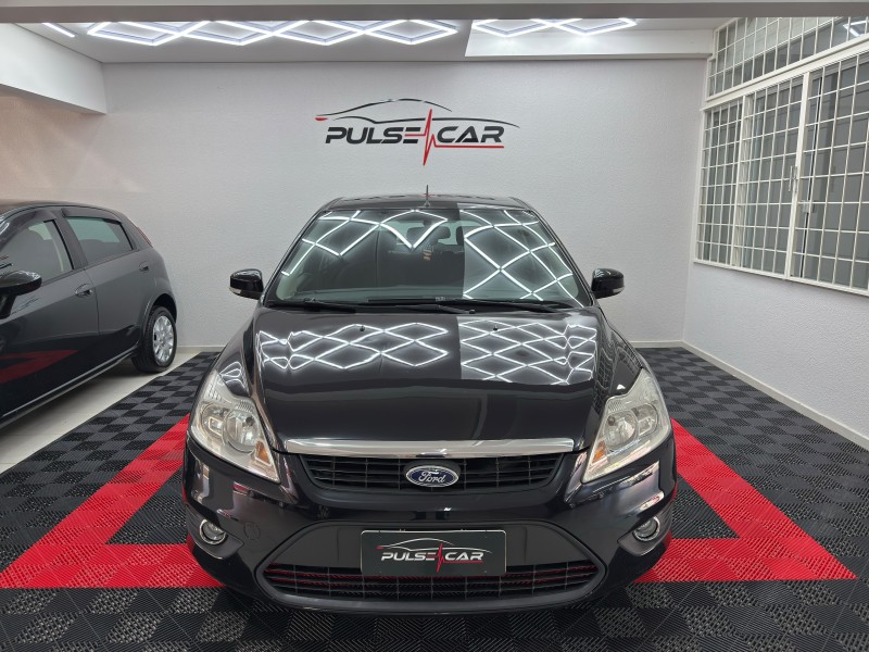 FOCUS 1.6 GLX 8V FLEX 4P MANUAL - 2011 - CAXIAS DO SUL