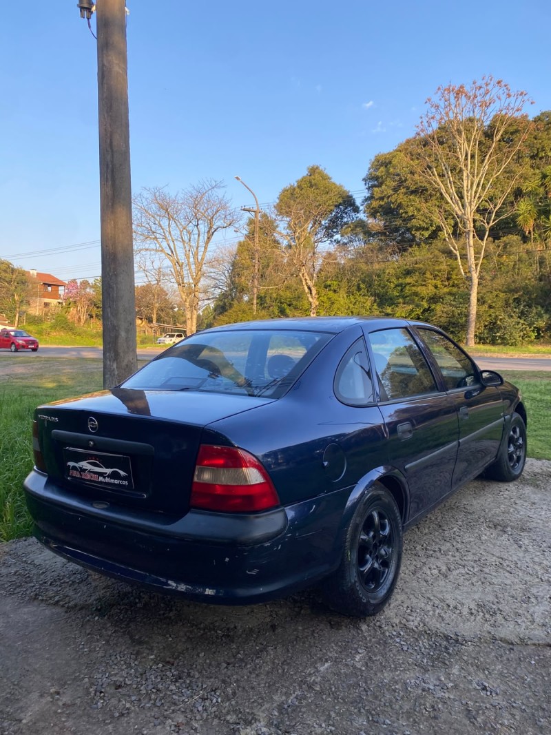 VECTRA 2.0 MPFI CD PLUS 8V GASOLINA 4P MANUAL - 1997 - CAXIAS DO SUL