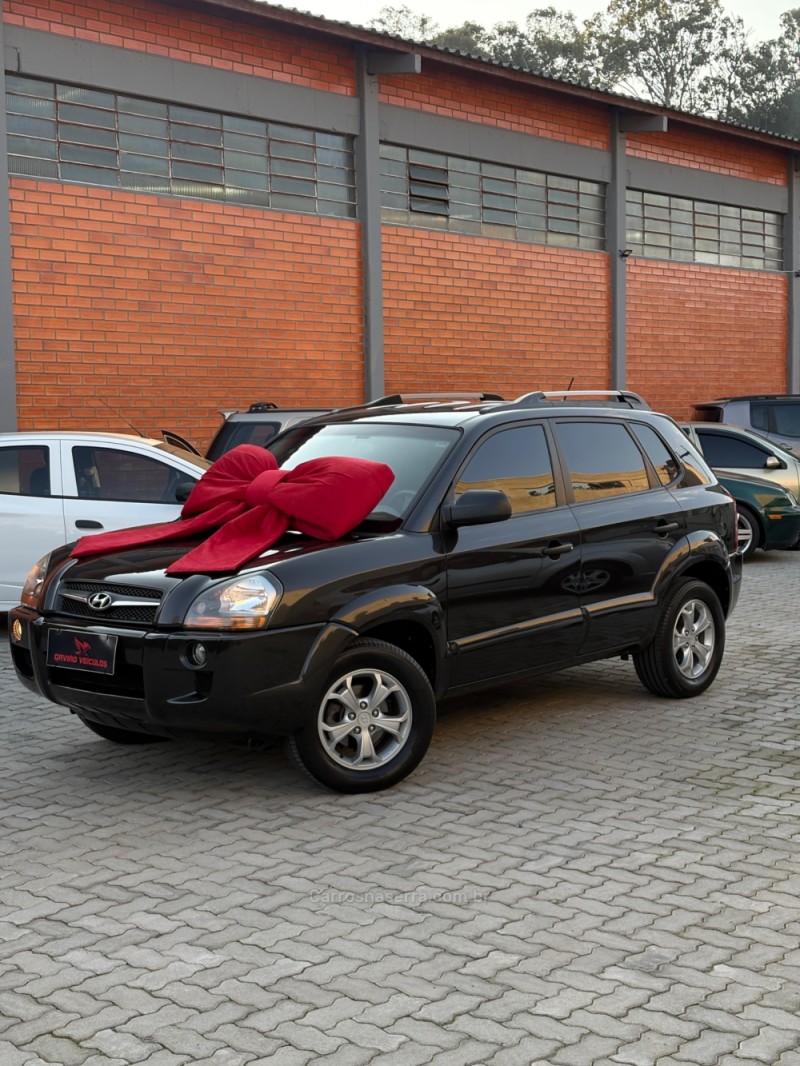 tucson 2.0 mpfi gl 16v 142cv 2wd gasolina 4p manual 2011 caxias do sul