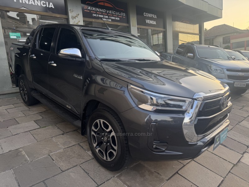 HILUX 2.8 SRX 4X4 CD 16V DIESEL 4P AUTOMÁTICO - 2023 - GARIBALDI