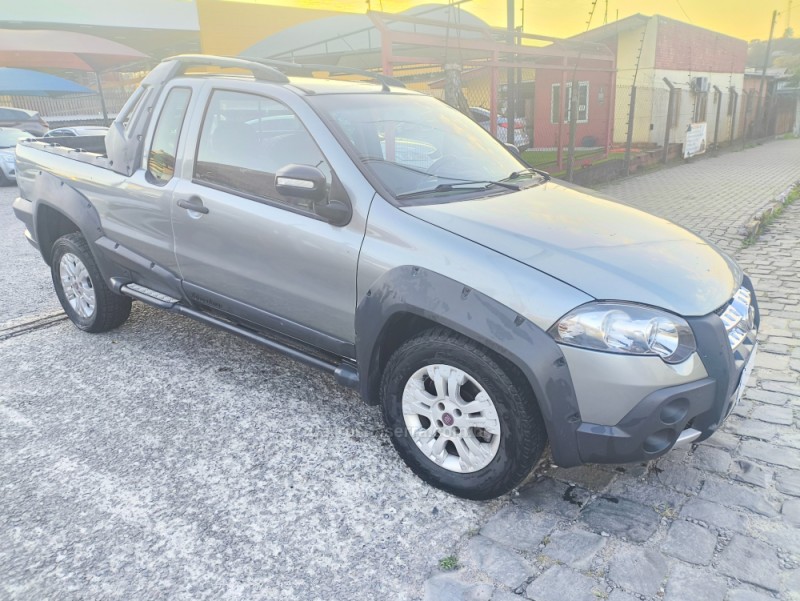 STRADA 1.8 MPI ADVENTURE CD 16V FLEX 2P MANUAL - 2011 - FARROUPILHA