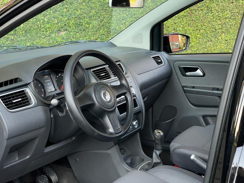 FOX 1.0 MI TREND 8V FLEX 4P MANUAL - 2011 - FARROUPILHA