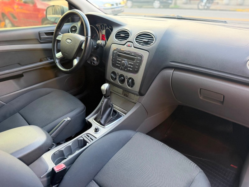 FOCUS 1.6 SE 16V FLEX 4P MANUAL - 2011 - CAXIAS DO SUL