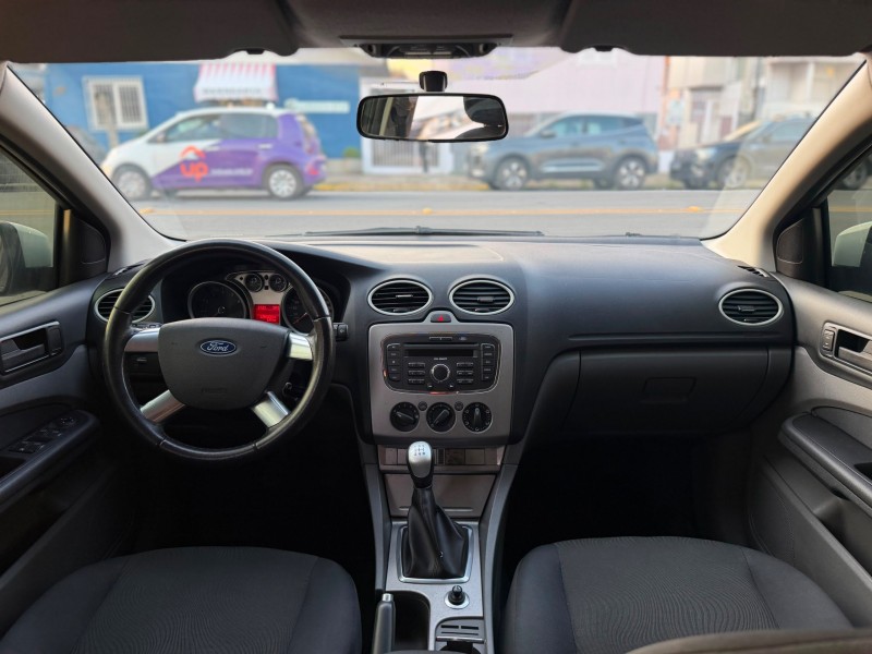 FOCUS 1.6 SE 16V FLEX 4P MANUAL - 2011 - CAXIAS DO SUL