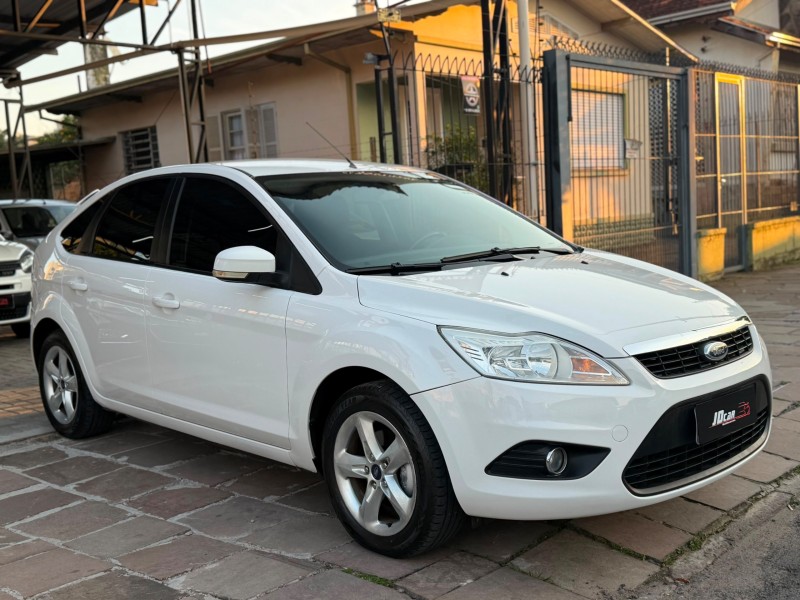 FOCUS 1.6 SE 16V FLEX 4P MANUAL - 2011 - CAXIAS DO SUL