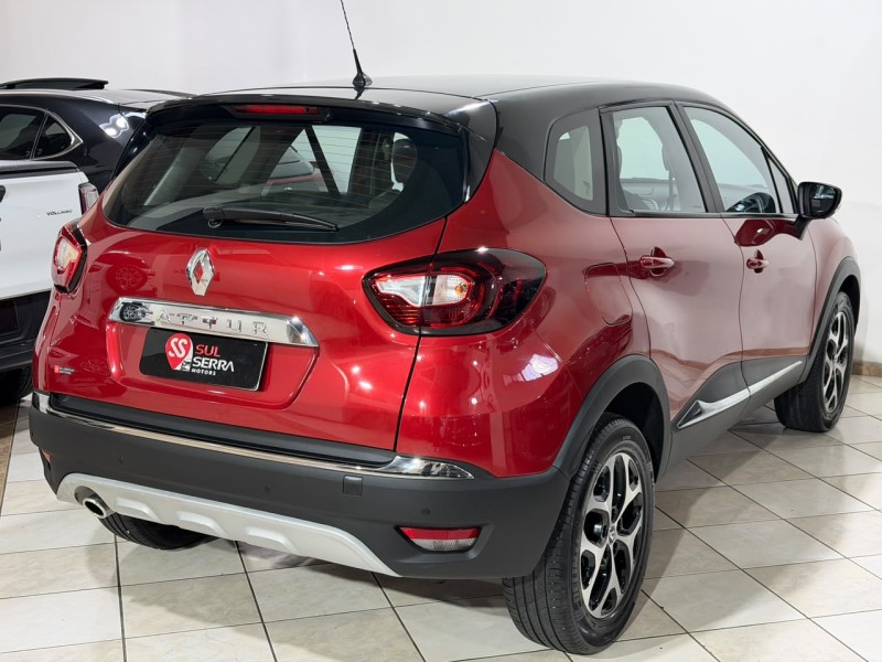 CAPTUR 2.0 16V FLEX INTENSE AUTOMÁTICO - 2018 - CAXIAS DO SUL