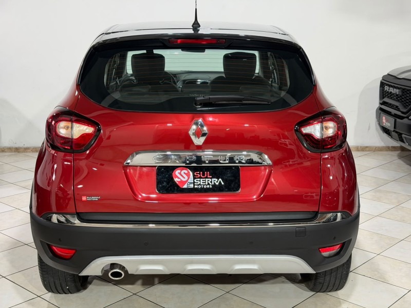 CAPTUR 2.0 16V FLEX INTENSE AUTOMÁTICO - 2018 - CAXIAS DO SUL