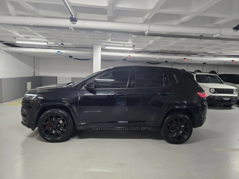 COMPASS 2.0 HURRICANE BLACKHAWK 4X4 TURBO GASOLINA 4P AUTOMÁTICO - 2025 - PORTO ALEGRE