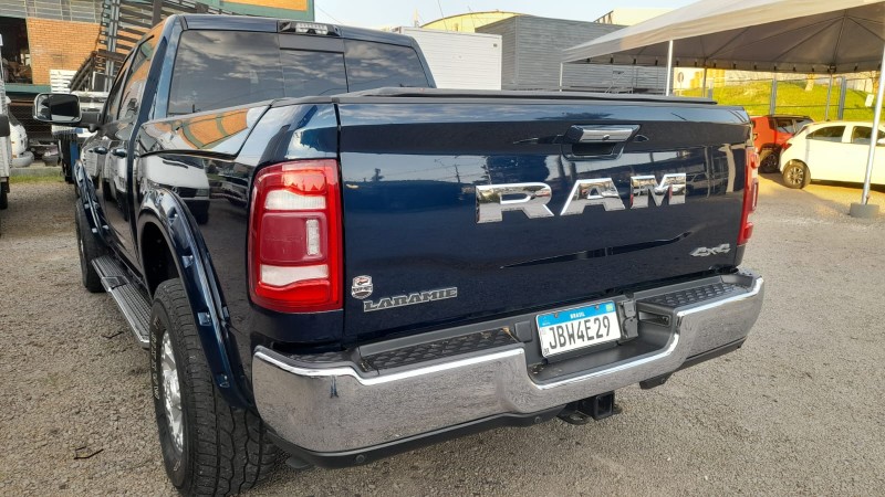 3500 LARAMIE 6.7 CD 4X4 TURBO DIESEL 4P AUTOMÁTICO - 2022 - CAXIAS DO SUL