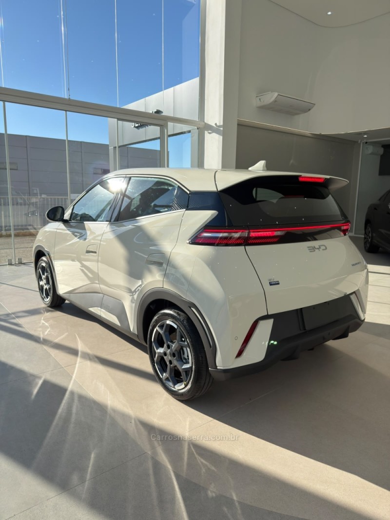 dolphin mini eletrico 4p automatico 2027 erechim