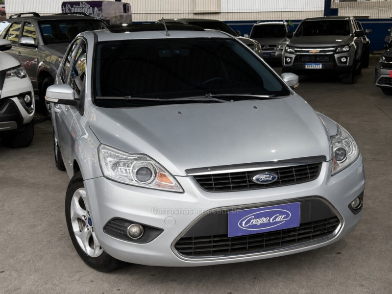 FOCUS 2.0 TITANIUM HATCH 16V FLEX 4P MANUAL - 2013 - CAXIAS DO SUL