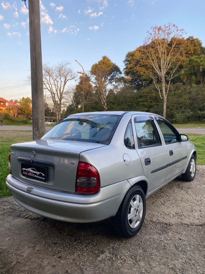 CORSA 1.6 MPFI CLASSIC SEDAN 8V GASOLINA 4P MANUAL - 2003 - CAXIAS DO SUL