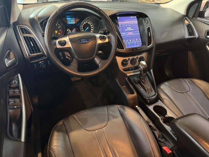 FOCUS 1.6 SE HATCH 16V FLEX 4P AUTOMÁTICO - 2015 - SãO LEOPOLDO