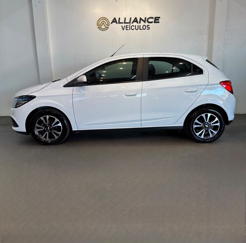 ONIX 1.4 MPFI LT 8V FLEX 4P MANUAL - 2014 - CAXIAS DO SUL