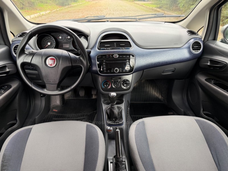 PUNTO 1.4 ATTRACTIVE 8V FLEX 4P MANUAL - 2013 - NOVA PRATA