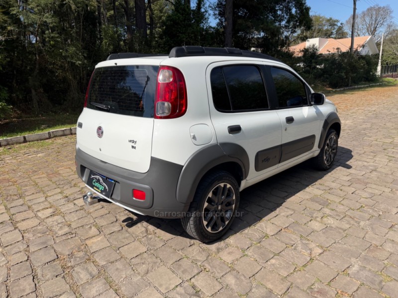 UNO 1.4 EVO WAY 8V FLEX 4P MANUAL - 2013 - NOVA PRATA