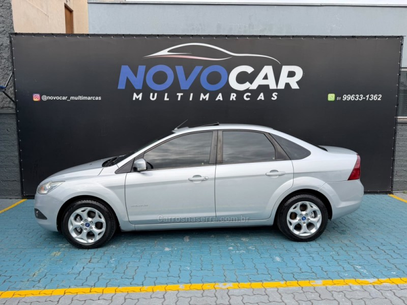 FOCUS 2.0 TITANIUM 16V FLEX 4P AUTOMÁTICO - 2012 - ESTâNCIA VELHA