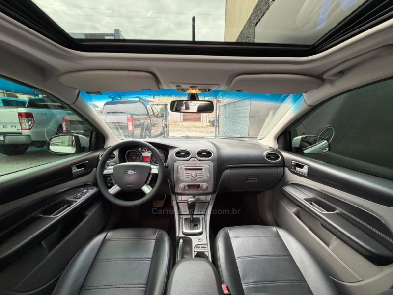 FOCUS 2.0 TITANIUM 16V FLEX 4P AUTOMÁTICO - 2012 - ESTâNCIA VELHA