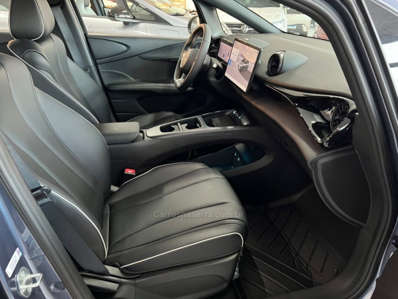 DOLPHIN SE 45.5 KW ELÉTRICO 4P AUTOMÁTICO - 2027 - CAXIAS DO SUL