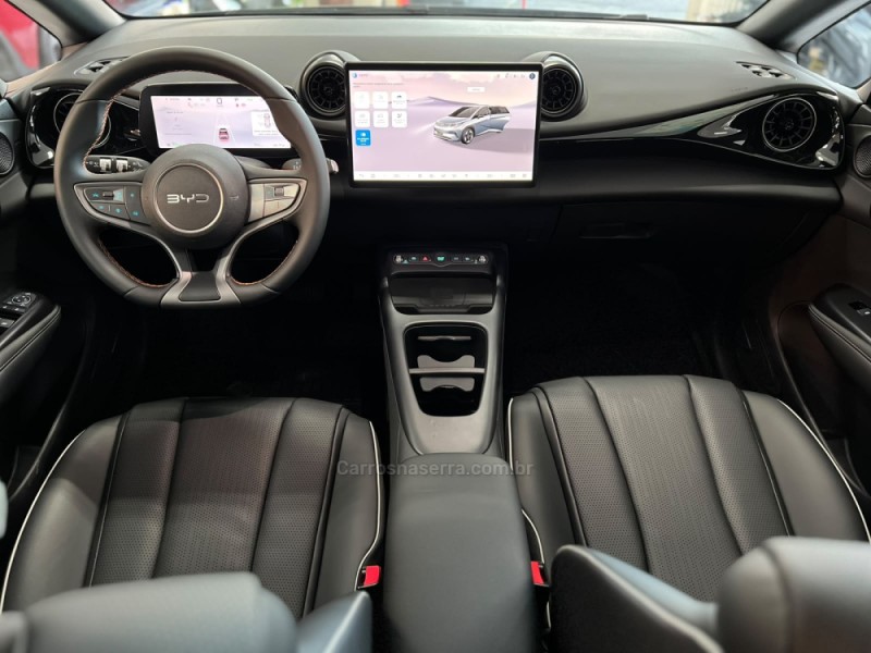 DOLPHIN SE 45.5 KW ELÉTRICO 4P AUTOMÁTICO - 2027 - CAXIAS DO SUL