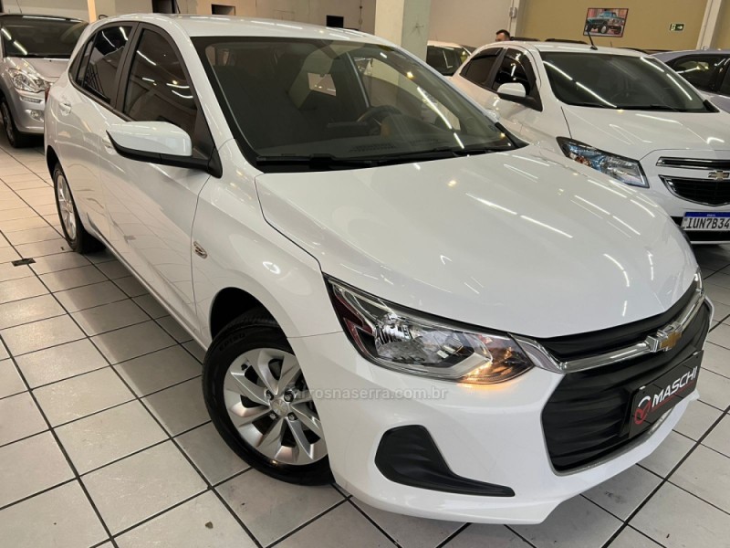 ONIX 1.0 LT 12V TURBO FLEX 4P MANUAL - 2023 - CAXIAS DO SUL