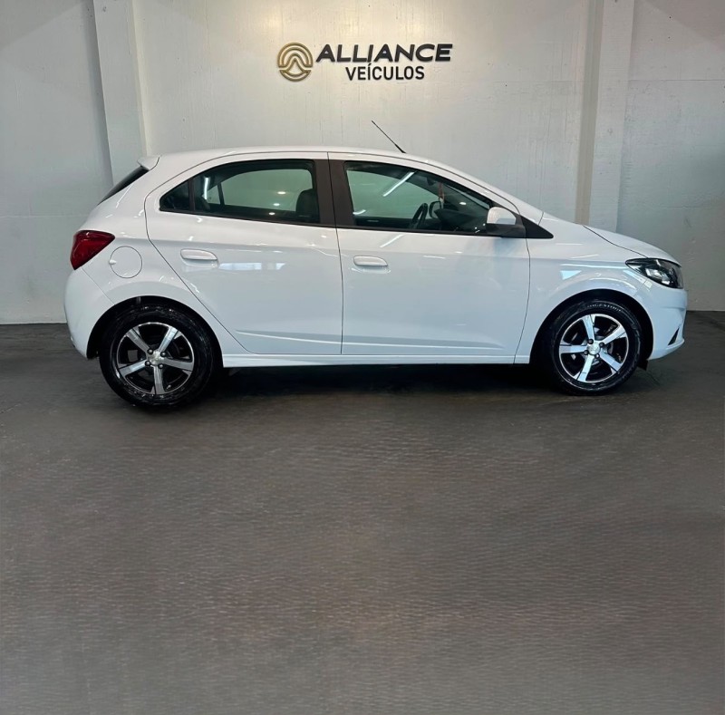 ONIX 1.4 MPFI LTZ 8V FLEX 4P AUTOMÁTICO - 2017 - CAXIAS DO SUL
