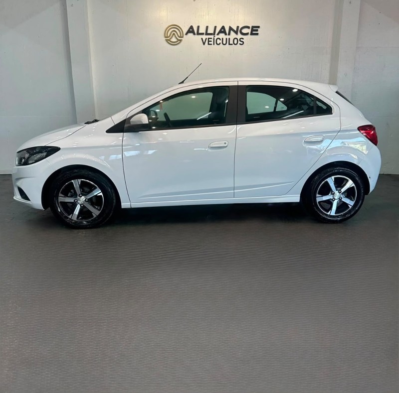 ONIX 1.4 MPFI LTZ 8V FLEX 4P AUTOMÁTICO - 2017 - CAXIAS DO SUL