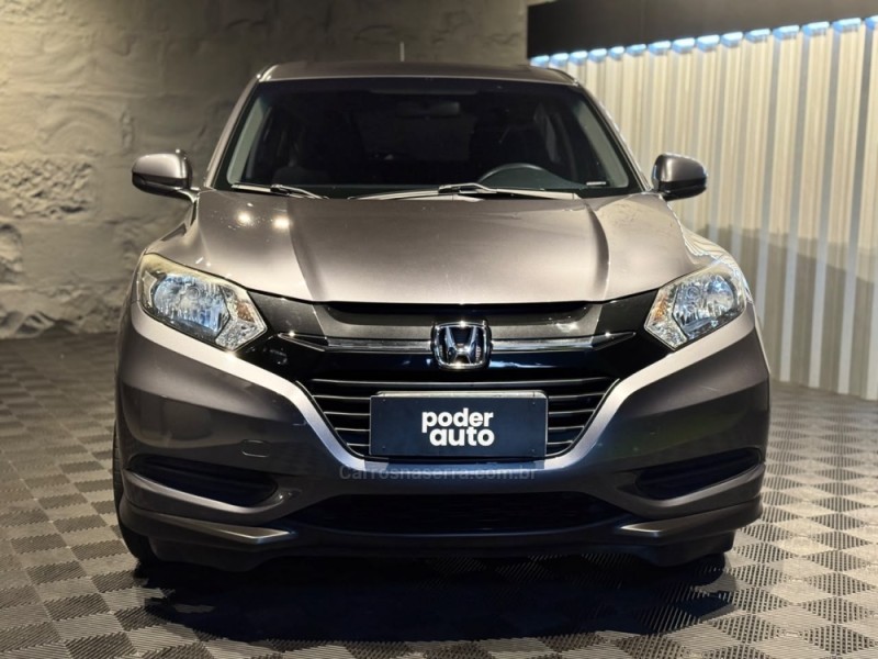 HR-V 1.8 16V FLEX LX 4P AUTOMÁTICO - 2017 - FARROUPILHA