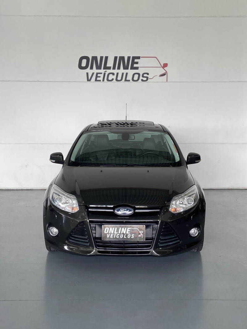 FOCUS 2.0 TITANIUM PLUS HATCH 16V FLEX 4P AUTO - 2015 - FARROUPILHA