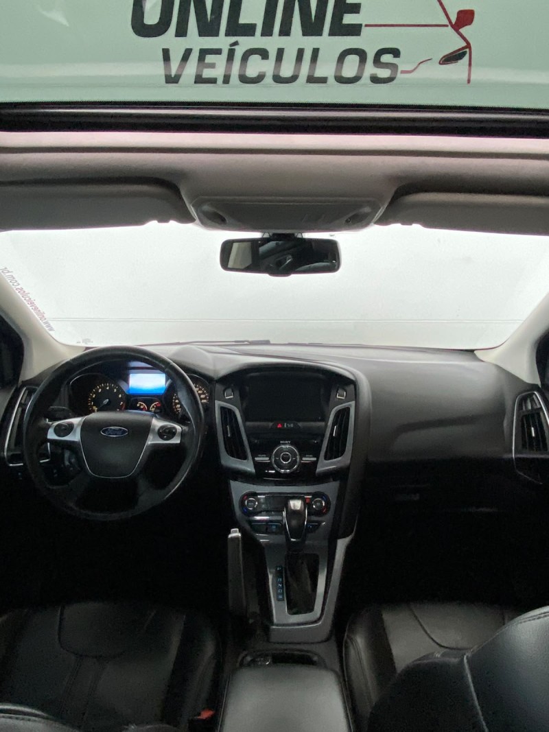 FOCUS 2.0 TITANIUM PLUS HATCH 16V FLEX 4P AUTO - 2015 - FARROUPILHA