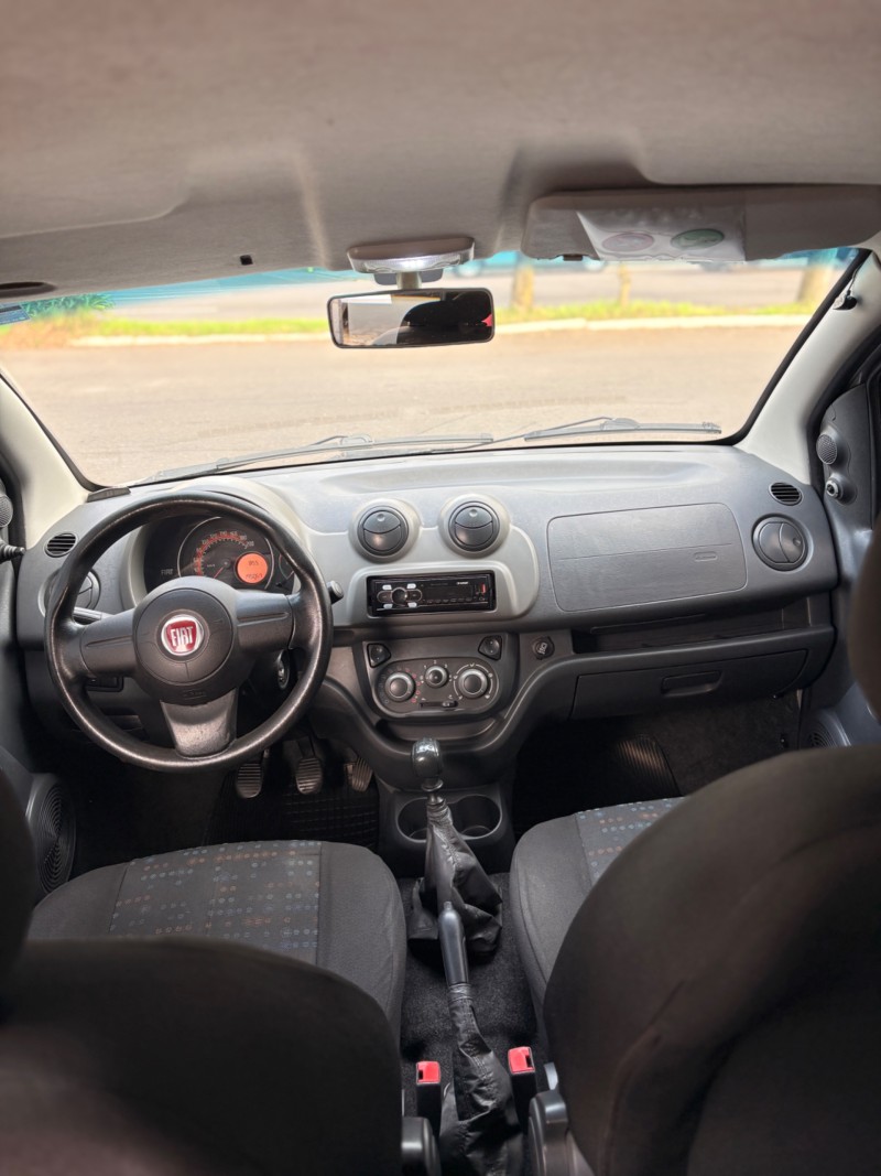 UNO 1.0 EVO VIVACE 8V FLEX 4P MANUAL - 2014 - FARROUPILHA