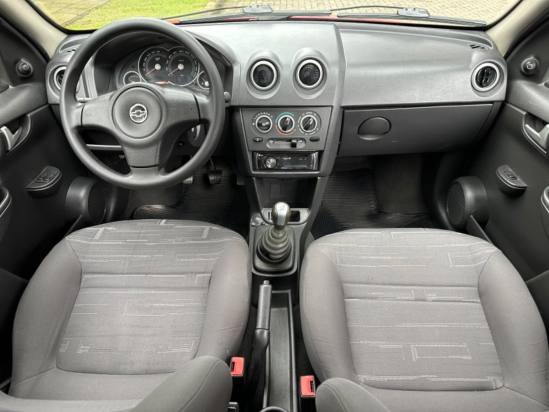 PRISMA 1.4 MPFI MAXX 8V FLEX 4P MANUAL - 2011 - CAXIAS DO SUL