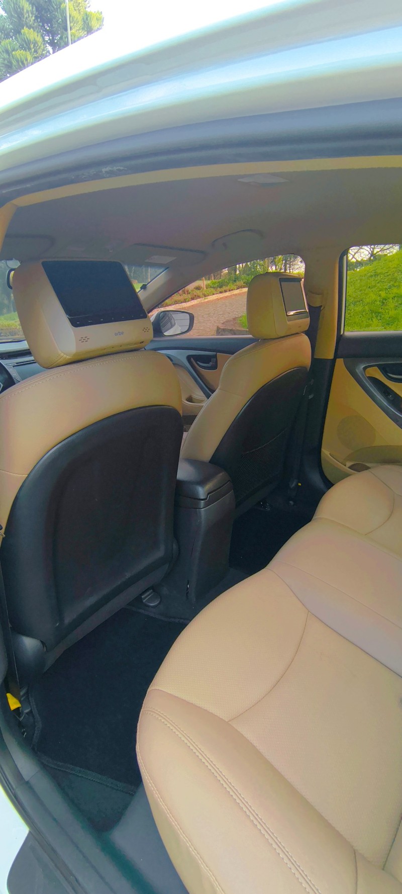 ELANTRA 1.8 GLS 16V GASOLINA 4P AUTOMÁTICO - 2013 - FARROUPILHA
