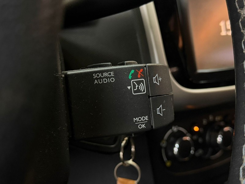 SANDERO 1.0 12V GT LINE LIMITED FLEX 4P MANUAL - 2019 - CAXIAS DO SUL