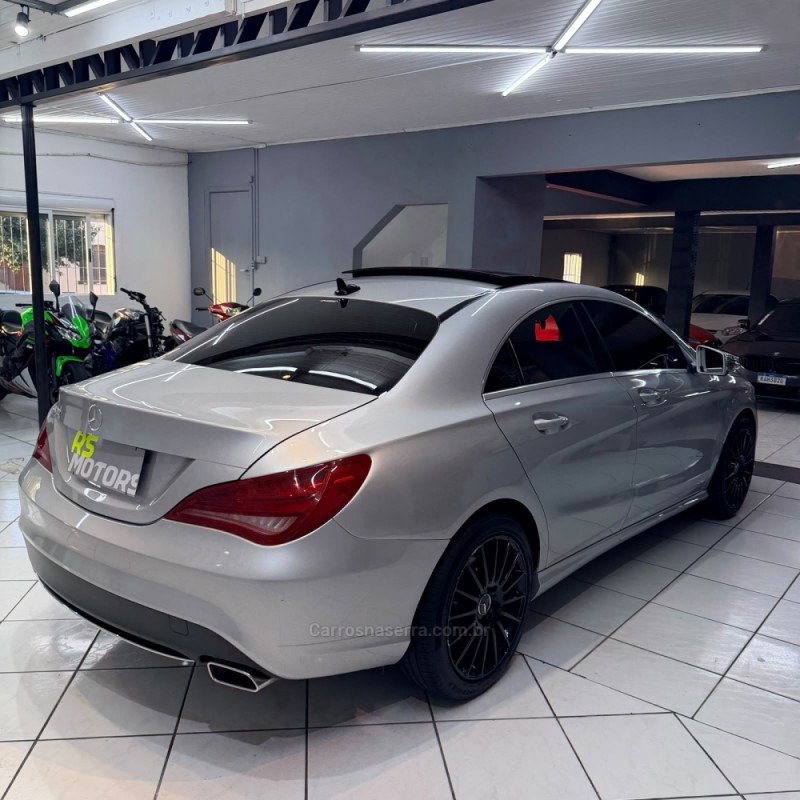 CLA 200 1.6 VISION 16V GASOLINA 4P AUTOMÁTICO - 2014 - CAXIAS DO SUL