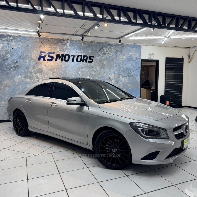 CLA 200 1.6 VISION 16V GASOLINA 4P AUTOMÁTICO - 2014 - CAXIAS DO SUL